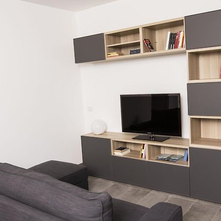 Rosa'S House Rome Airport Apartment ฟิวมิชีโน ภายนอก รูปภาพ