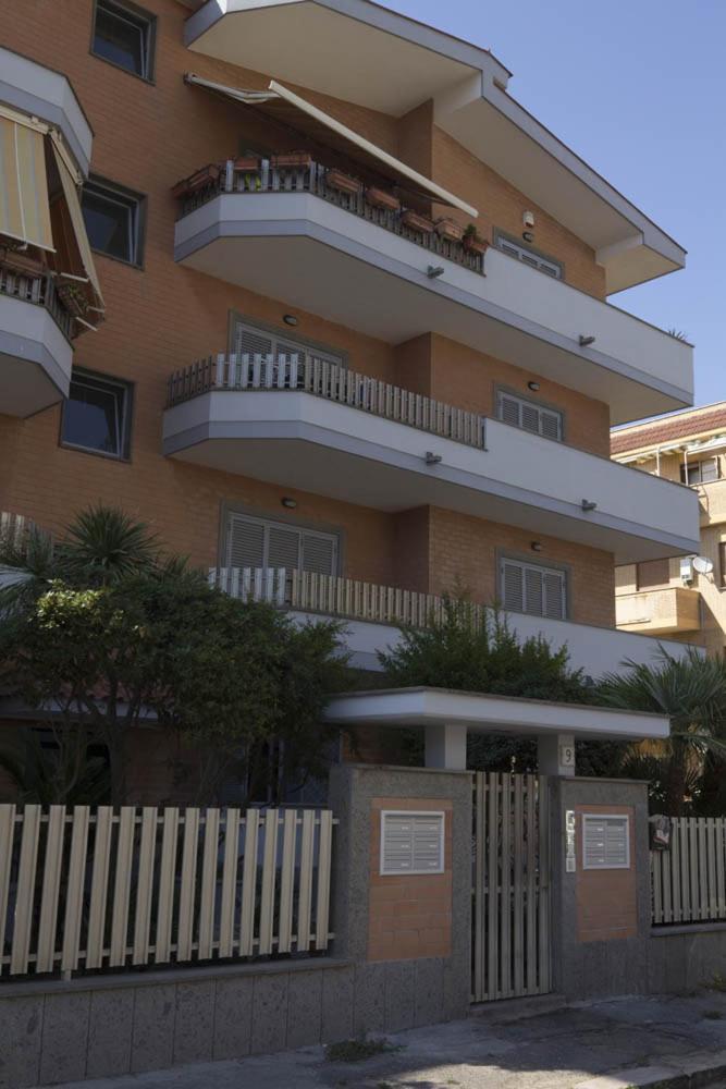 Rosa'S House Rome Airport Apartment ฟิวมิชีโน ภายนอก รูปภาพ