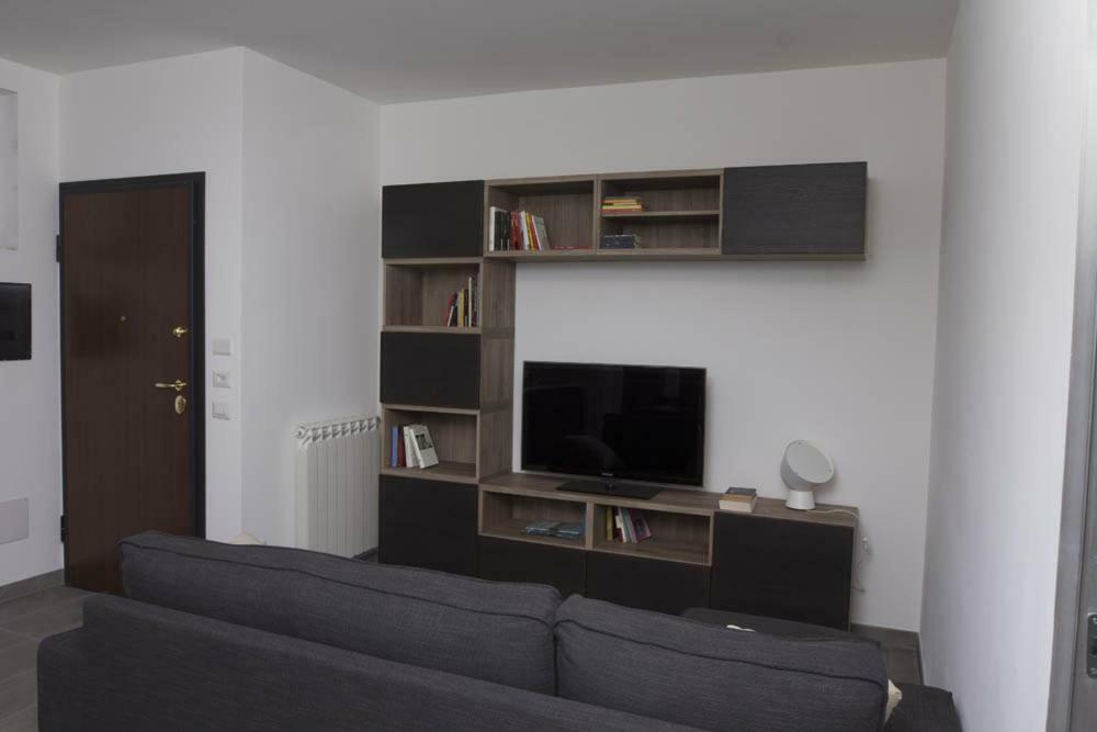 Rosa'S House Rome Airport Apartment ฟิวมิชีโน ภายนอก รูปภาพ
